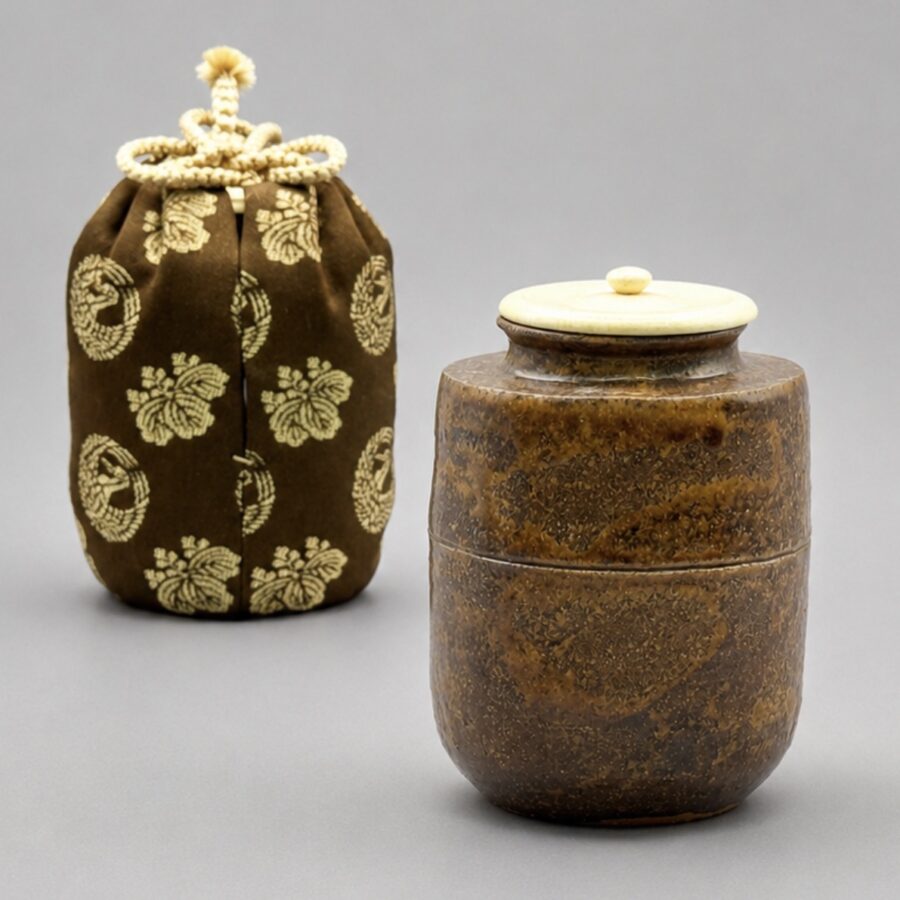 茶入　手筒山肩衝写　森勇己 造1977-
