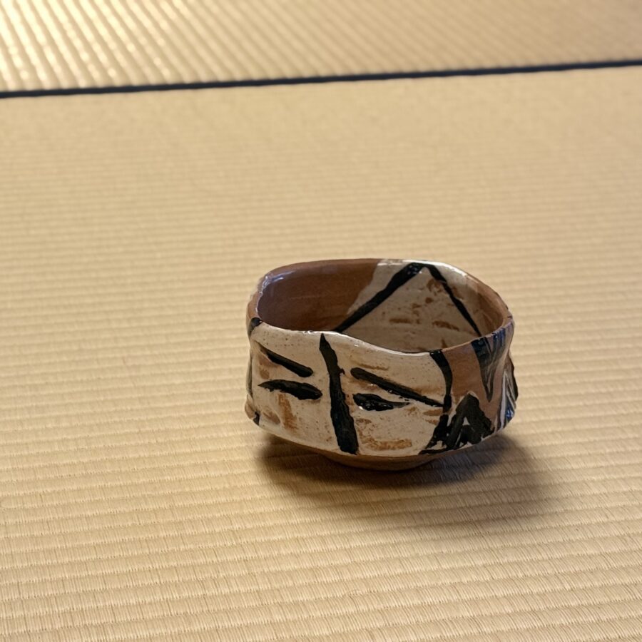 茶碗　今古焼 赤織部 銘〇△□　リチャードミルグリム 造　