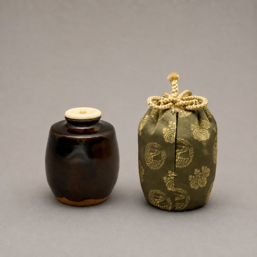茶入　天目釉肩衝　森勇己 造1977-
