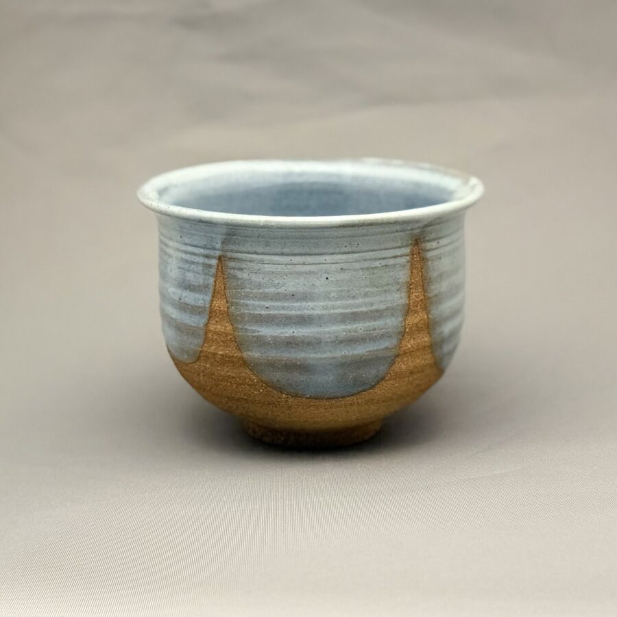 建水　朝日月白釉薬　１４世松林豊斎 作1921-2004